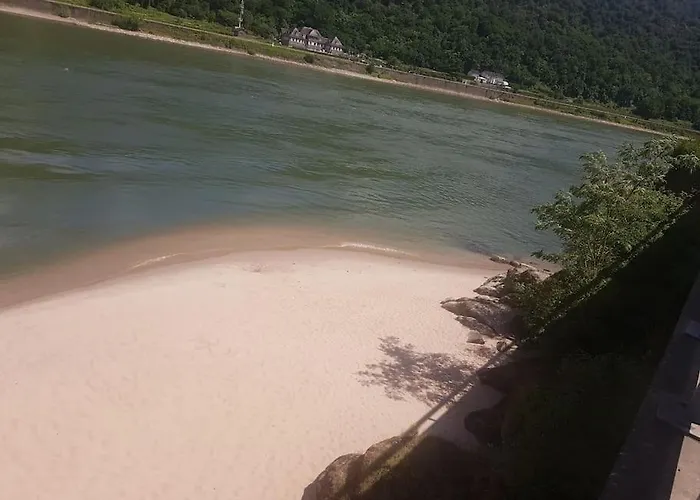 Wohnen Am Schoenen Mittelrhein Weltkulturerbe * オーバーヴェセル