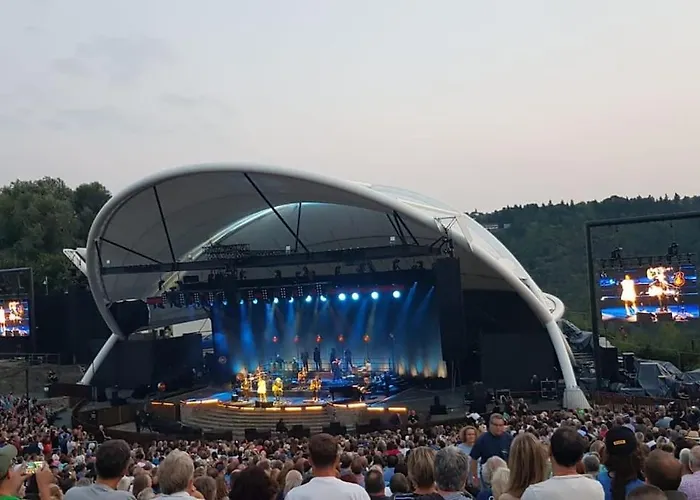 Wohnen Am Schoenen Mittelrhein Weltkulturerbe オーバーヴェセル